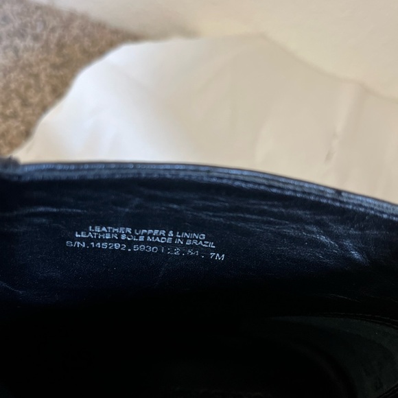 Tory Burch Sleek Black Leather Boots - Picture 13 of 14